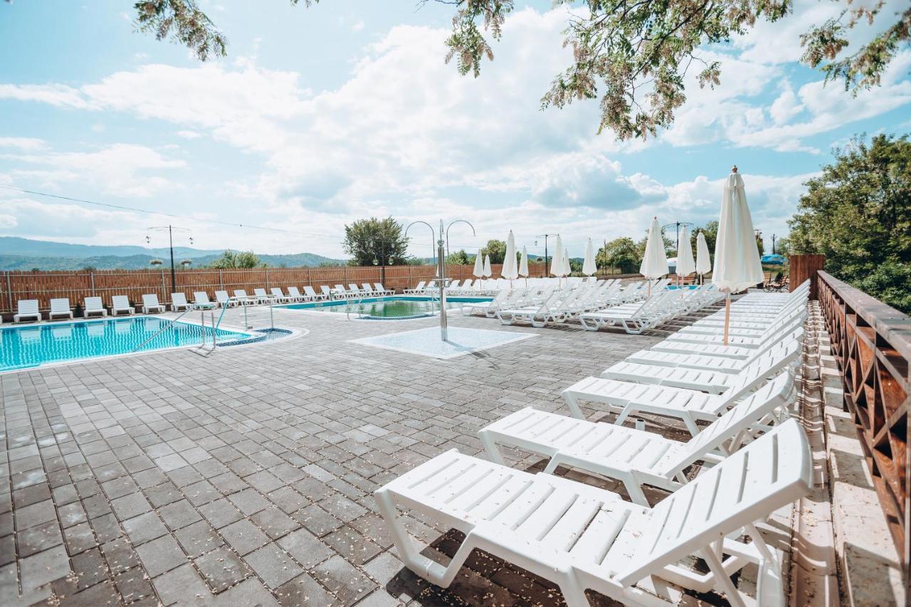 Sofion Hotel&Resort Солотвино Екстериор снимка