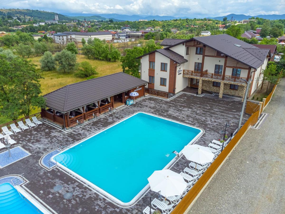 Sofion Hotel&Resort Солотвино Екстериор снимка