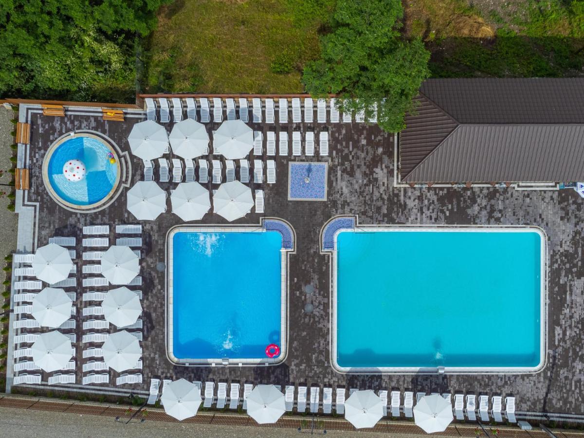 Sofion Hotel&Resort Солотвино Екстериор снимка
