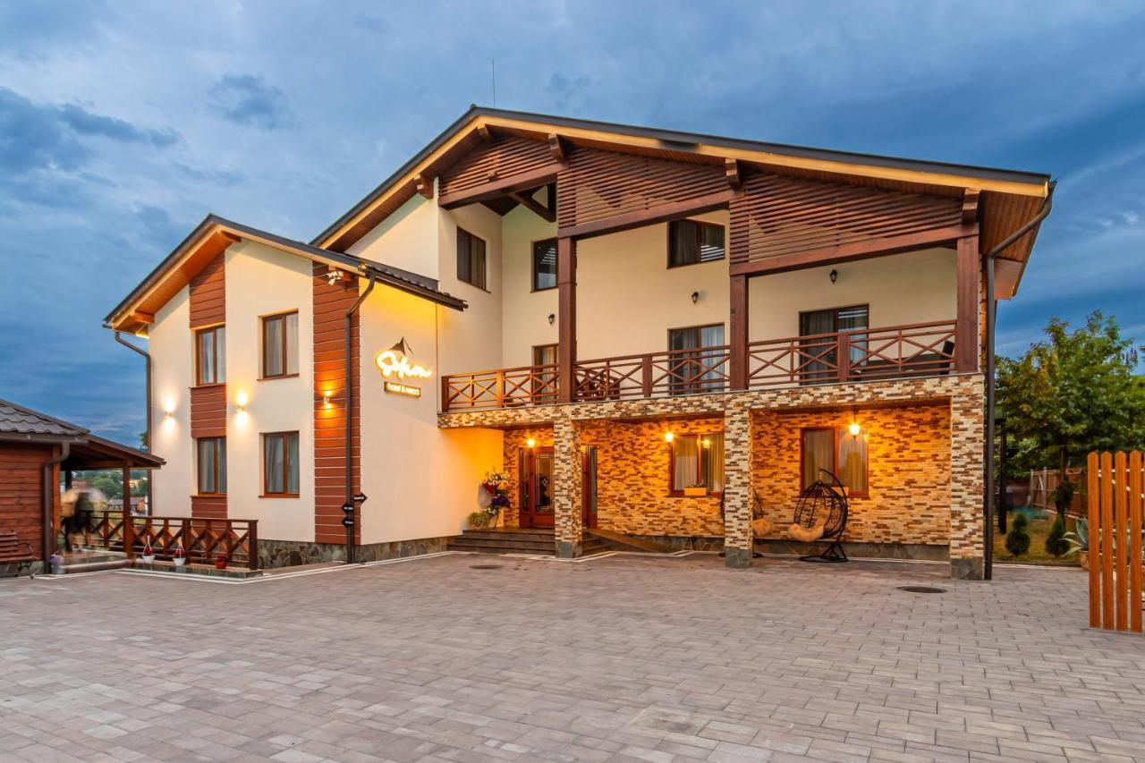 Sofion Hotel&Resort Солотвино Екстериор снимка