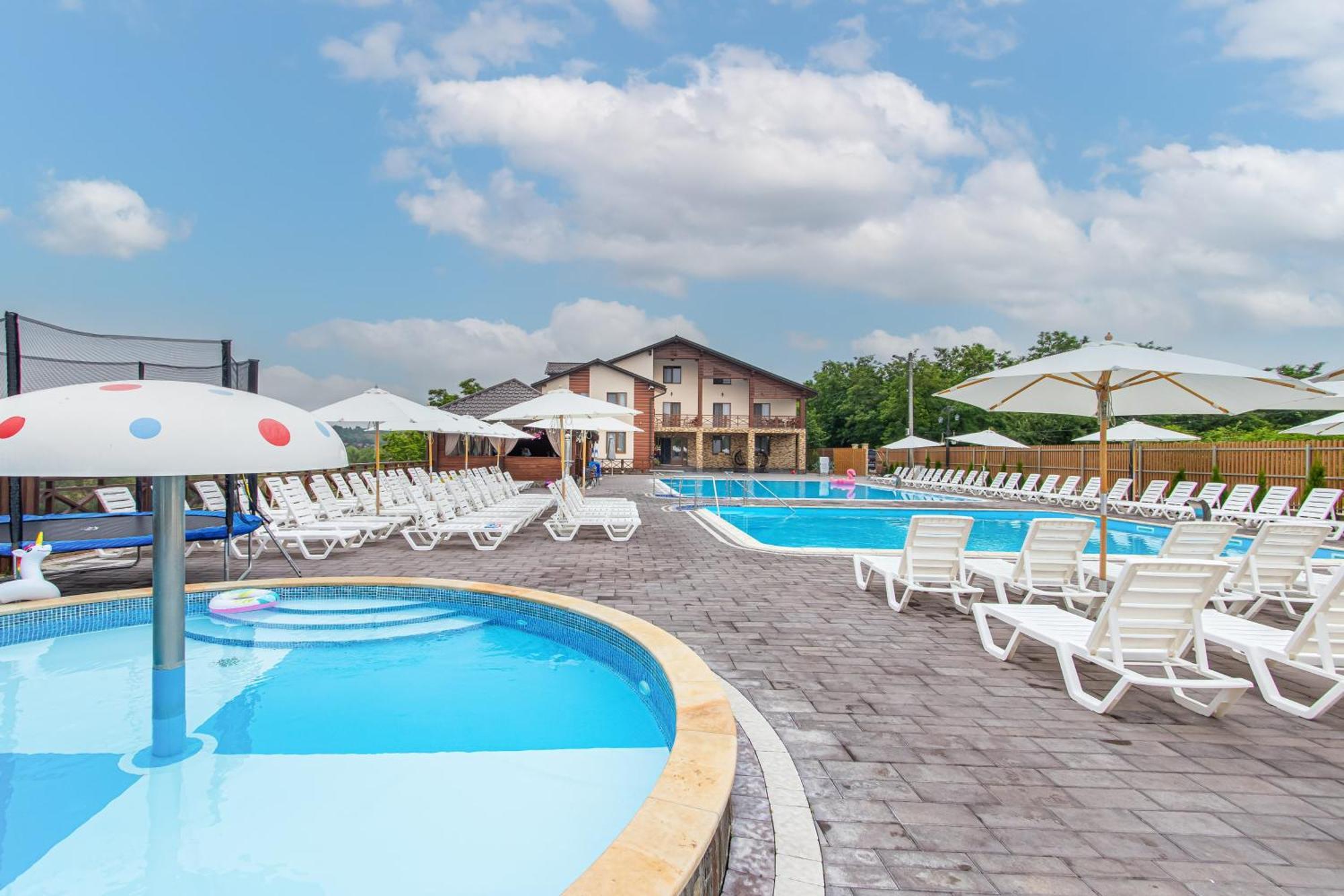Sofion Hotel&Resort Солотвино Екстериор снимка